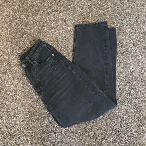 Denim - Women's American Eagle black straight leg mom fit ripped knee denim jeans 4